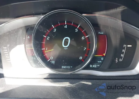 2014 Volvo S60 T6 из США, поврежденный, VIN YV1902FH2E2273897